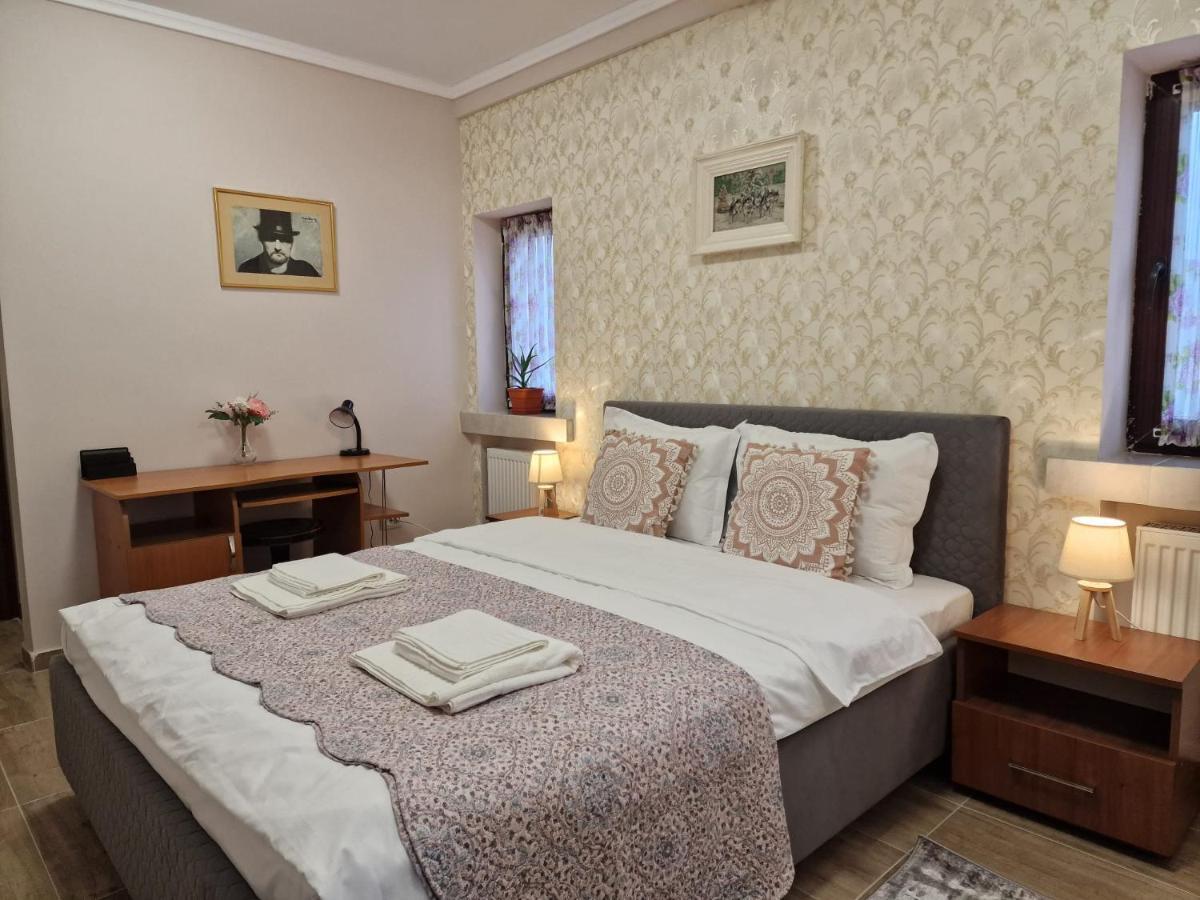 Laroka House Arty And Cosy Studio Universitate Center Бухарест Экстерьер фото